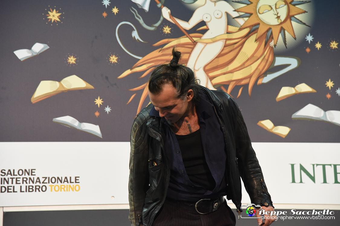 VBS_0604 - Salone del Libro di Torino - 33.ma edizione - 15 Ottobre 2021.jpg